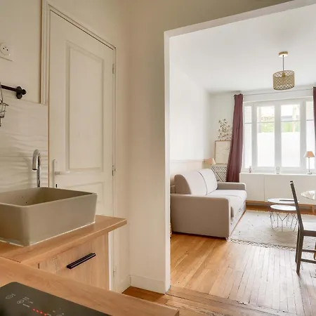Urban Oasis 1br - *